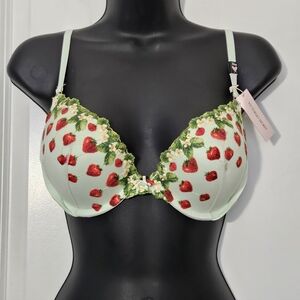 Victoria's Secret NWT Green Bra with Strawberry Design